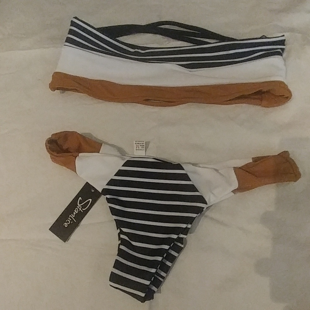 Stanlice bathing suite